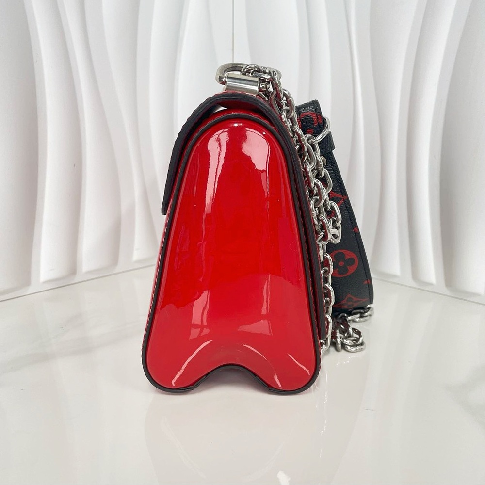 Louis Vuitton Red Patent Leather Twist Bag - Picture 5 of 12